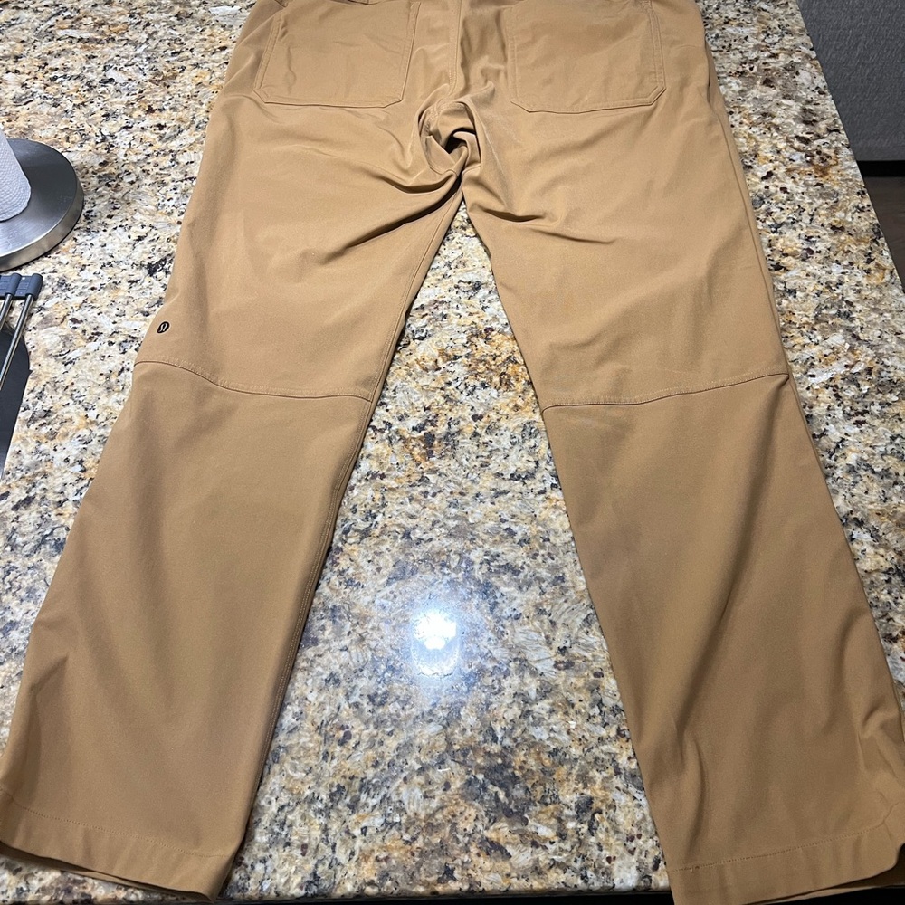 lululemon athletica Men's Khaki Chinos
